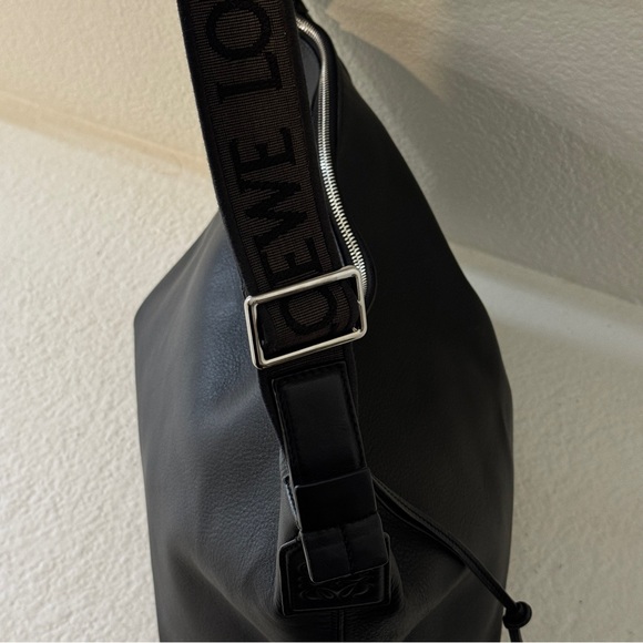 Elegant Black Women's Shoulder Bag - Picture 8 of 10
